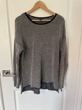 Eileen fisher 100% merino wool sweater